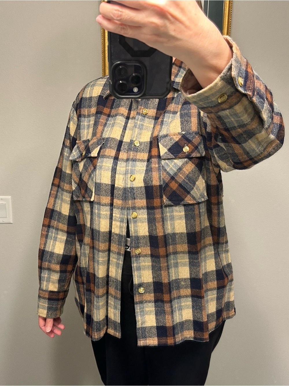 Shirt Jacket size L 85% wool; 15% nylon; Younkers Men’s Store - Picture 10 of 11